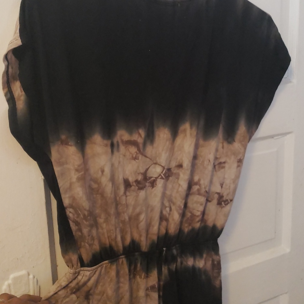Romper - Picture 3 of 4
